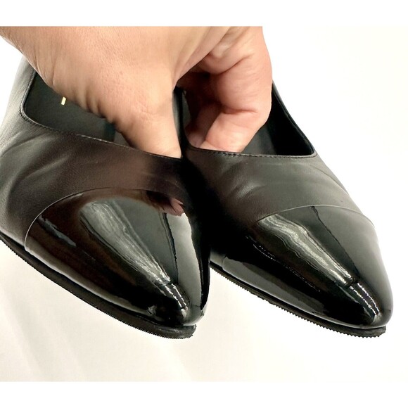 Chanel Patent Cap-Toe Pearl Heel Pumps in Black Leather EU38 US 7-7.5 - Picture 7 of 11